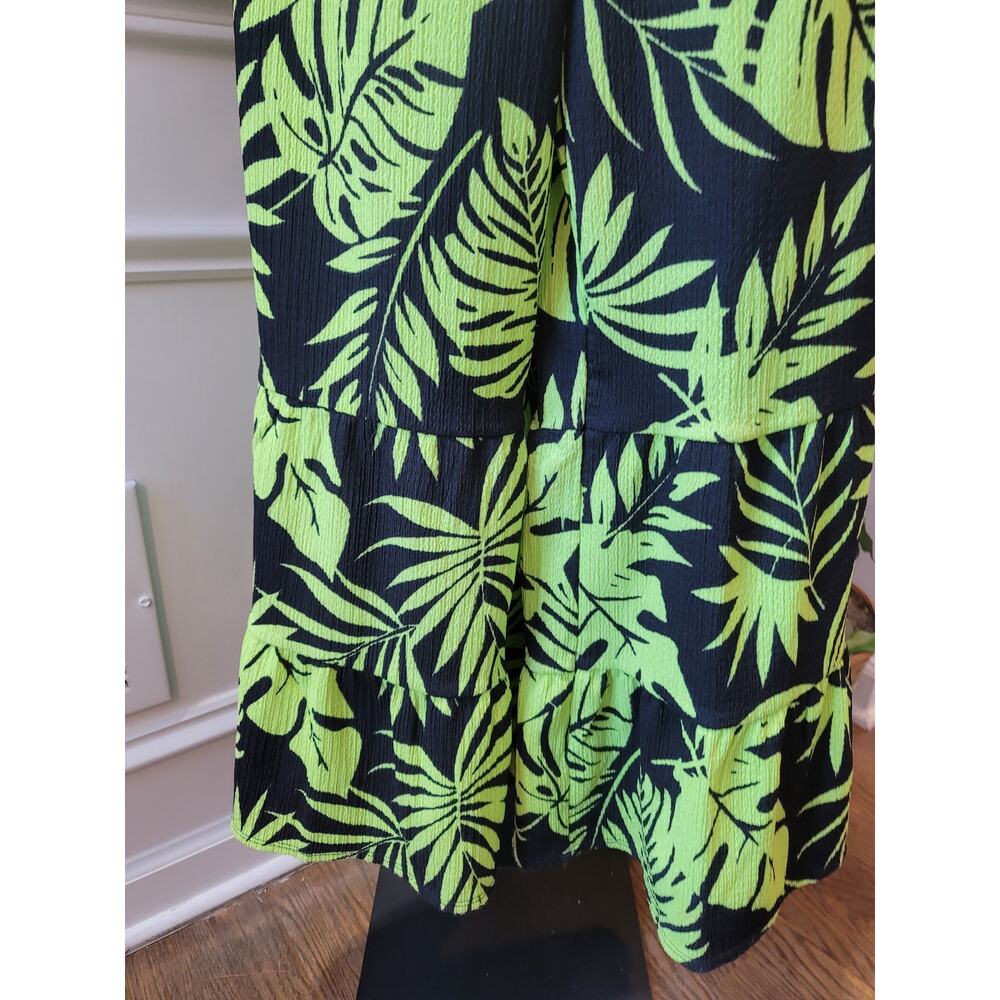 CATO Leaf Print Strapless Jumpsuit Women's Size Large Green Black Summer - Picture 5 of 11
